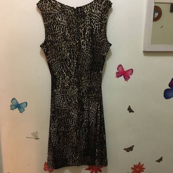 Adrienne Vittadini leopard print sheath - Picture 2 of 4